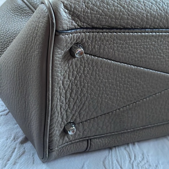 Marc Jacobs Empire City Leather Convertible Tote - Picture 9 of 16